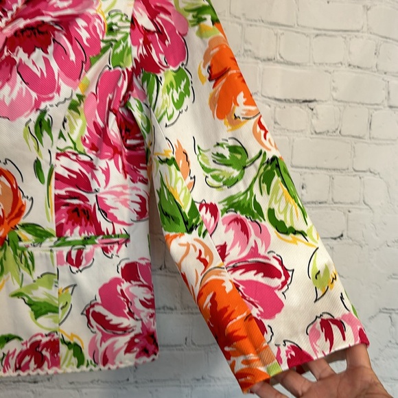 City Silk stretch lined blazer in beautiful bright flowers - Picture 4 of 9